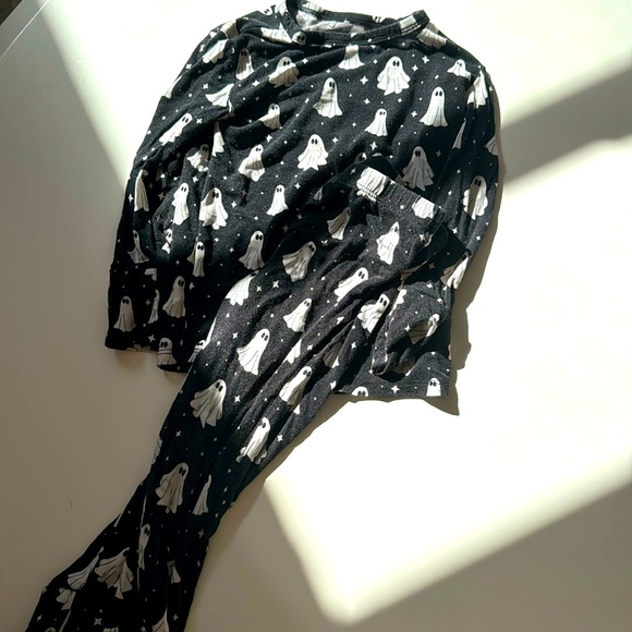 Posh Peanut pajamas - Picture 1 of 1